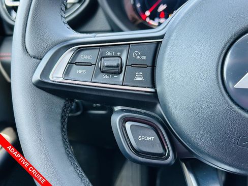 Used 2024 Dodge Hornet GT image 8