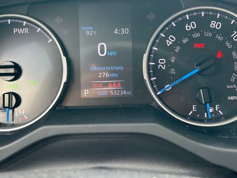 Used 2021 Toyota RAV4 XLE w/ Convenience Package AWD/4WD image 35
