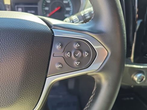 Certified 2023 Chevrolet Traverse LT image 26