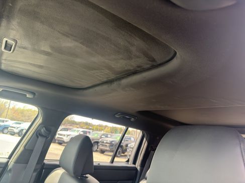 Used 2025 Hyundai Santa Fe Calligraphy image 6