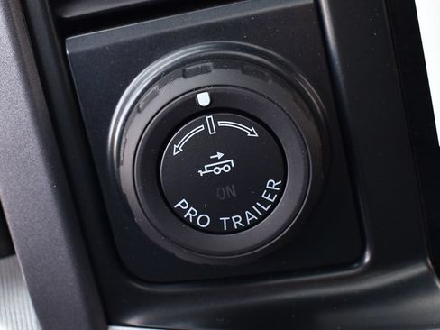 Used 2025 Ford F150 Lariat w/ Equipment Group 501A Mid AWD/4WD image 26