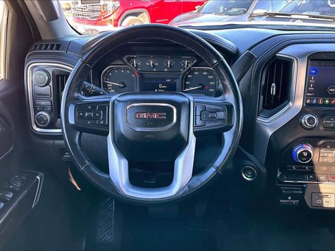 Used 2020 GMC Sierra 1500 SLE w/ SLE Value Package image 5