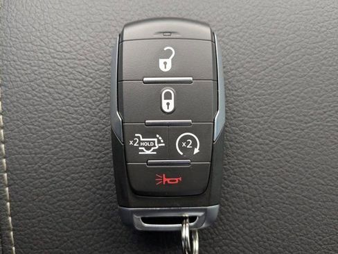 New 2026 RAM 1500 Big Horn AWD/4WD image 30