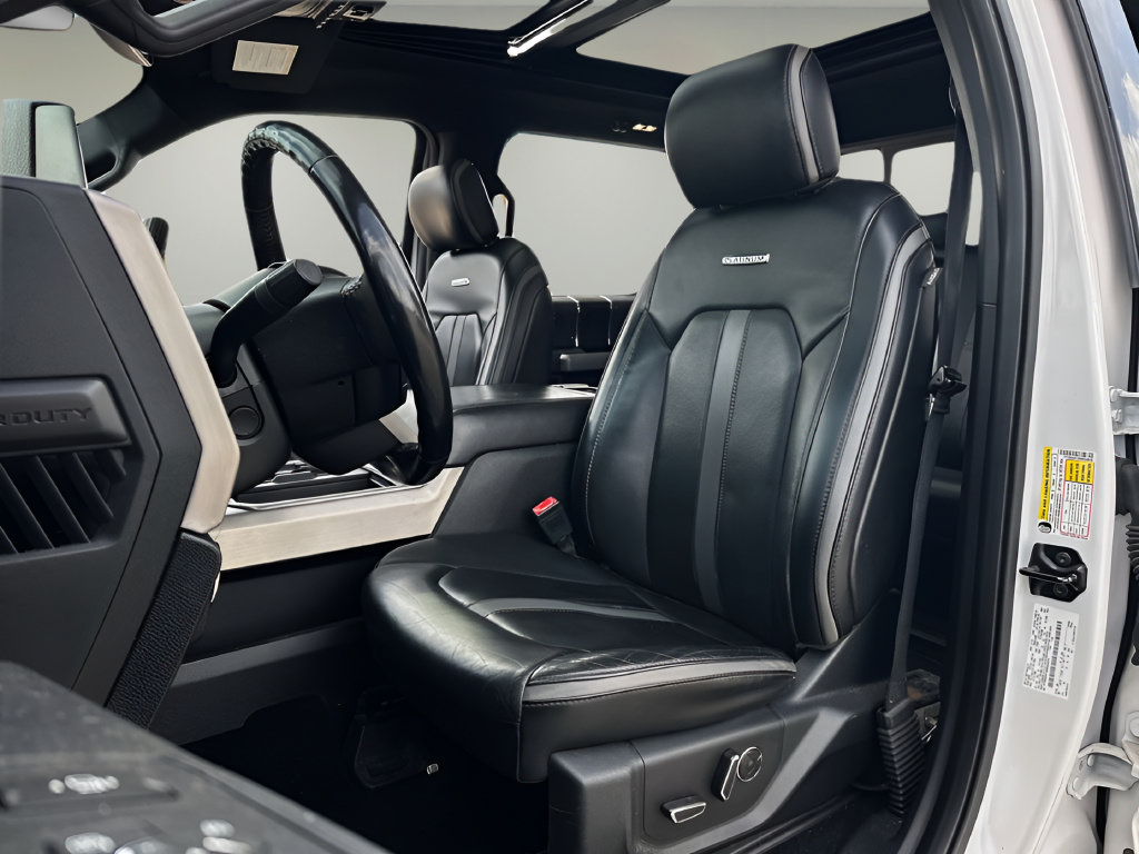Used 2019 Ford F450 Platinum w/ Platinum Ultimate Package AWD/4WD image 7