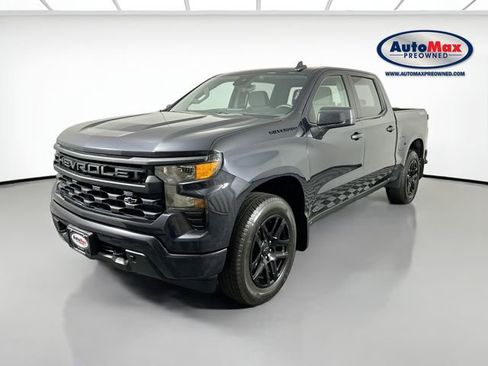 Used 2023 Chevrolet Silverado 1500 Custom w/ LPO, Dark Essentials Package image 4
