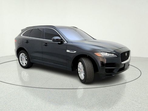 Used 2019 Jaguar F-PACE Prestige AWD/4WD image 5