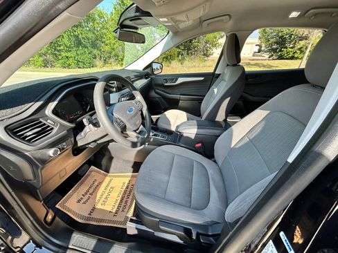 Used 2021 Ford Escape S FWD image 16