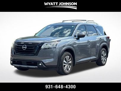 Used 2023 Nissan Pathfinder SL w/ Lighting Package (N92)