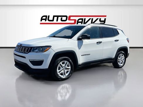 Used 2021 Jeep Compass Sport w/ Cold Weather Group FWD image 3