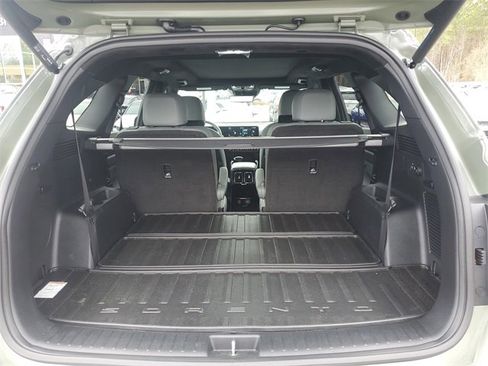 Certified 2025 Kia Sorento SX Prestige w/ Sage Leather Package image 10