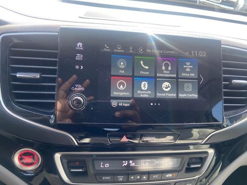 Used 2020 Honda Pilot Touring image 26