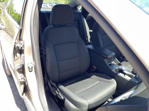 Used 2024 Chevrolet Malibu LT FWD image 31