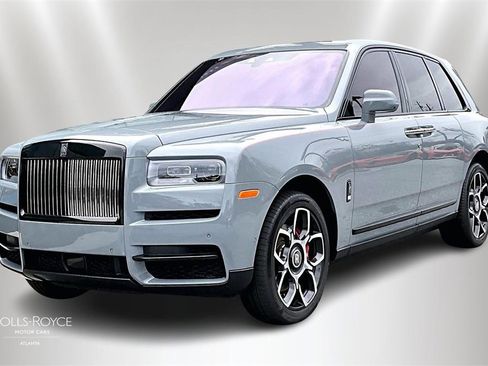 Used 2024 Rolls-Royce Cullinan Black Badge image 1
