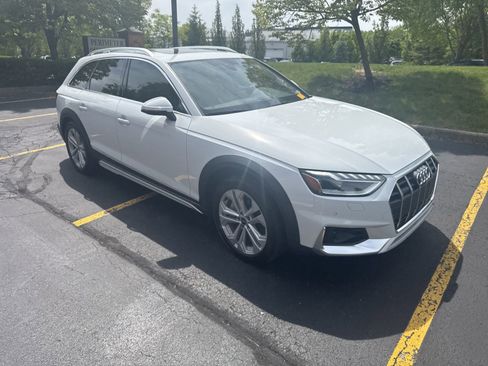 Used 2025 Audi A4 2.0T allroad Premium Plus AWD/4WD image 3