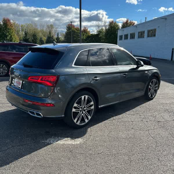 Used 2018 Audi SQ5 Premium Plus w/ S Sport Package AWD/4WD image 5