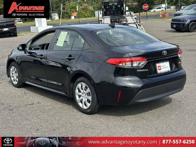 Used 2023 Toyota Corolla LE w/ Carpet Mat Package (TMS) FWD image 10