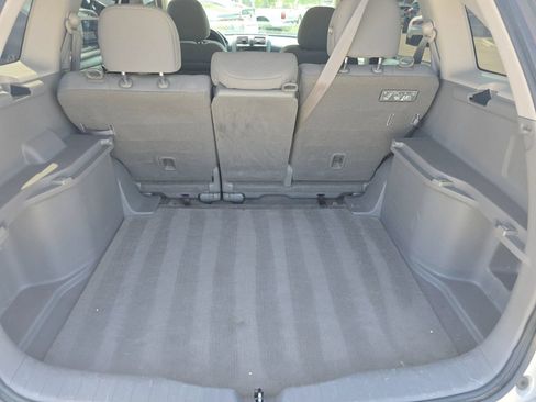 Used 2010 Honda CR-V LX image 14