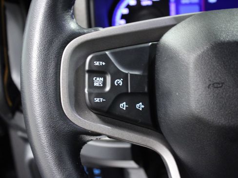 Used 2024 Ford Bronco Badlands image 19