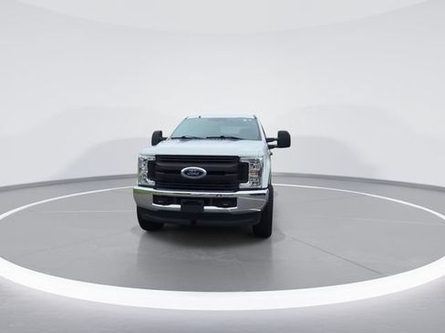 Used 2018 Ford F250 XL w/ XL Value Package AWD/4WD image 3