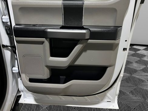 Used 2020 Ford F350 XLT image 14