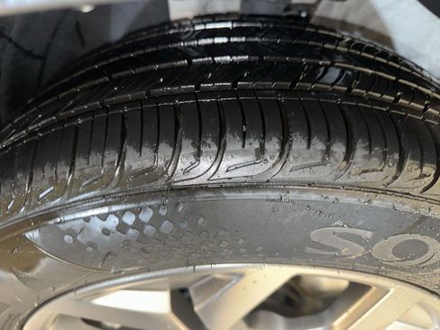 Certified 2024 Kia Seltos S image 11