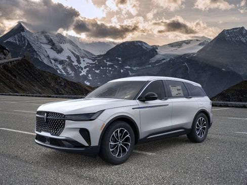 New 2026 Lincoln Nautilus Premier w/ Equipment Group 102A image 1