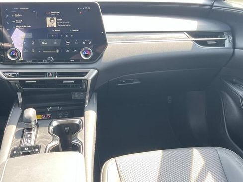Used 2025 Lexus RX 350 Premium w/ Accessory Package (Z1) FWD image 14