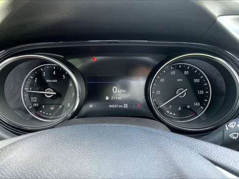 Used 2020 Buick Encore GX Select AWD/4WD image 13