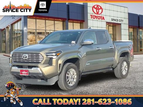 Used 2024 Toyota Tacoma Limited AWD/4WD image 1