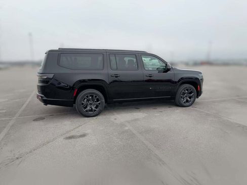 New 2026 Jeep Grand Wagoneer L Limited image 13