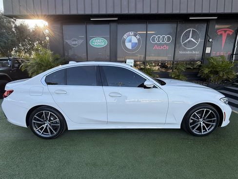 Used 2019 BMW 330i Sedan w/ Convenience Package image 8