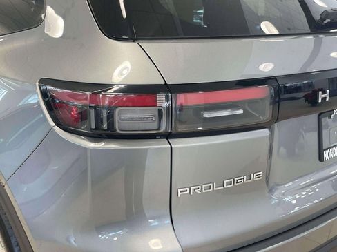 New 2025 Honda Prologue Touring image 8