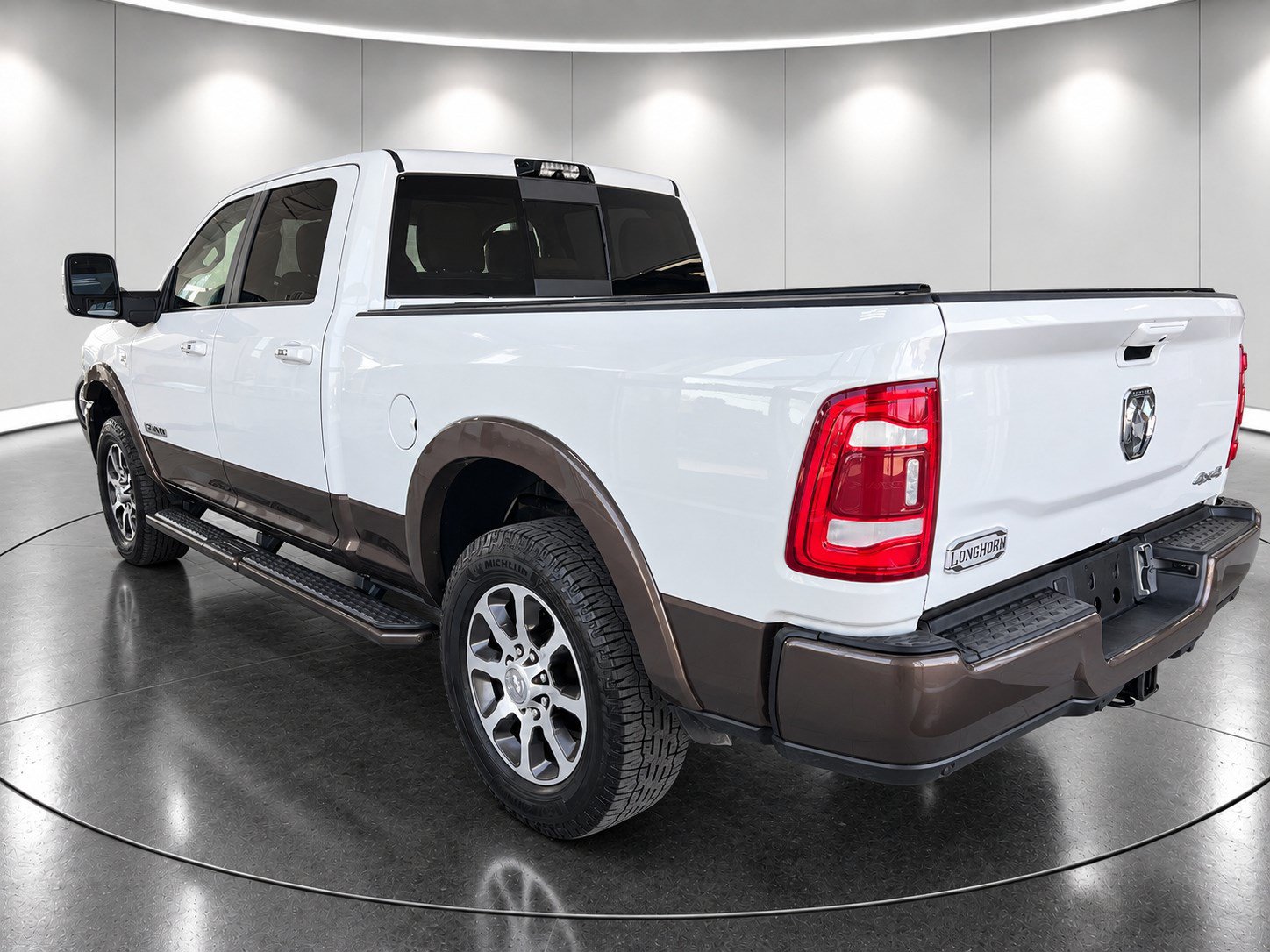 Used 2023 RAM 2500 Limited AWD/4WD image 6