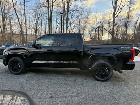 Used 2023 Toyota Tundra SR5 image 8