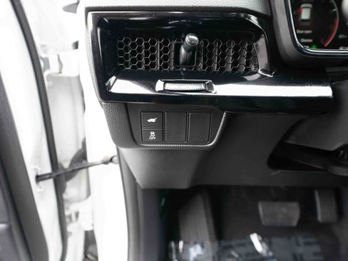 Used 2023 Honda CR-V EX-L image 11