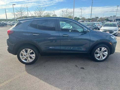 Used 2024 Buick Encore GX Preferred FWD image 4