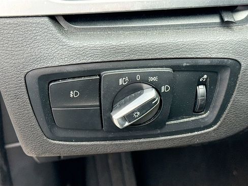 Used 2018 BMW X1 xDrive28i image 11