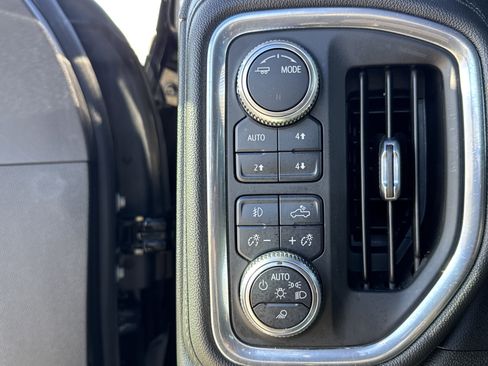 Used 2021 GMC Sierra 2500 Denali w/ Denali Ultimate Package image 17