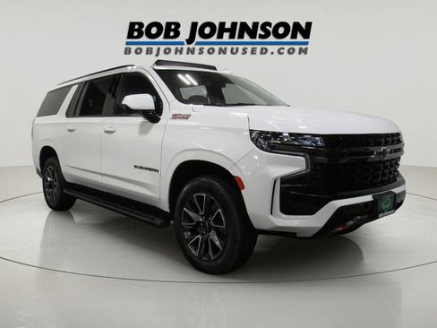 Certified 2021 Chevrolet Suburban Z71 w/ Rear Media and Nav Package AWD/4WD image 1