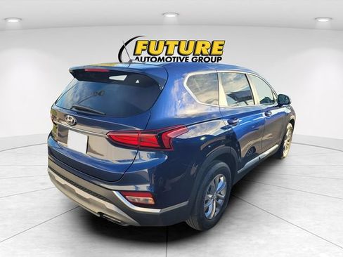 Used 2020 Hyundai Santa Fe SE FWD image 3