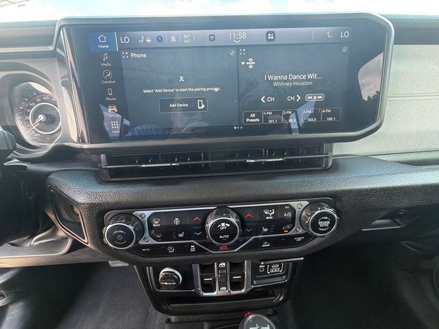 Used 2025 Jeep Wrangler Unlimited Sport AWD/4WD image 29