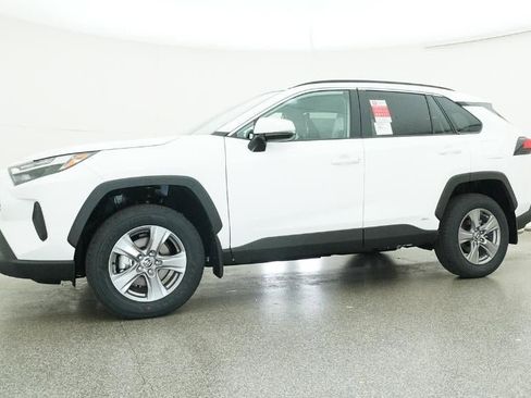 New 2025 Toyota RAV4 XLE image 26