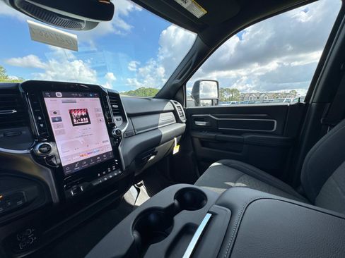 New 2026 RAM 3500 Big Horn AWD/4WD image 26