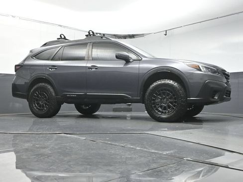 Used 2021 Subaru Outback Premium AWD/4WD image 33