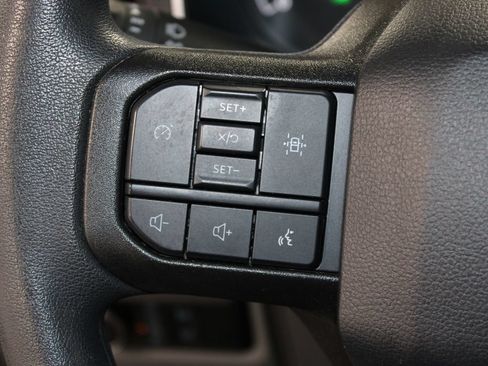 Used 2023 Ford F150 XLT AWD/4WD image 36