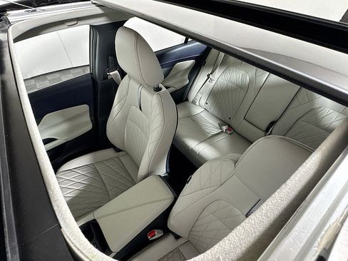New 2026 Nissan Sentra SL w/ Floor Mat Package FWD image 14
