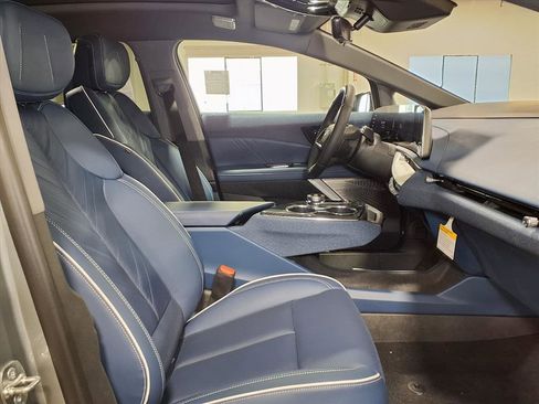 New 2026 Cadillac Optiq Sport 2 image 6