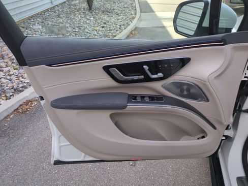 Used 2023 Mercedes-Benz EQS 450+ 4MATIC SUV image 12