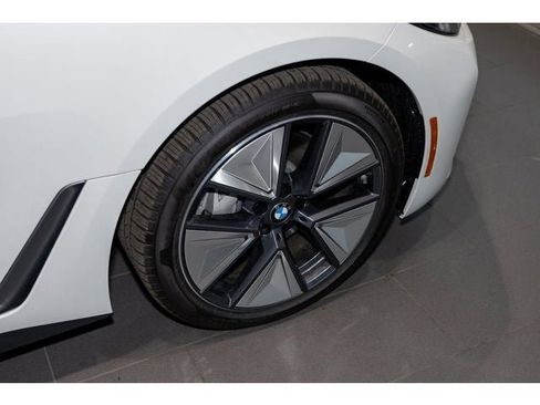 Used 2025 BMW i4 xDrive40i w/ Premium Package image 46