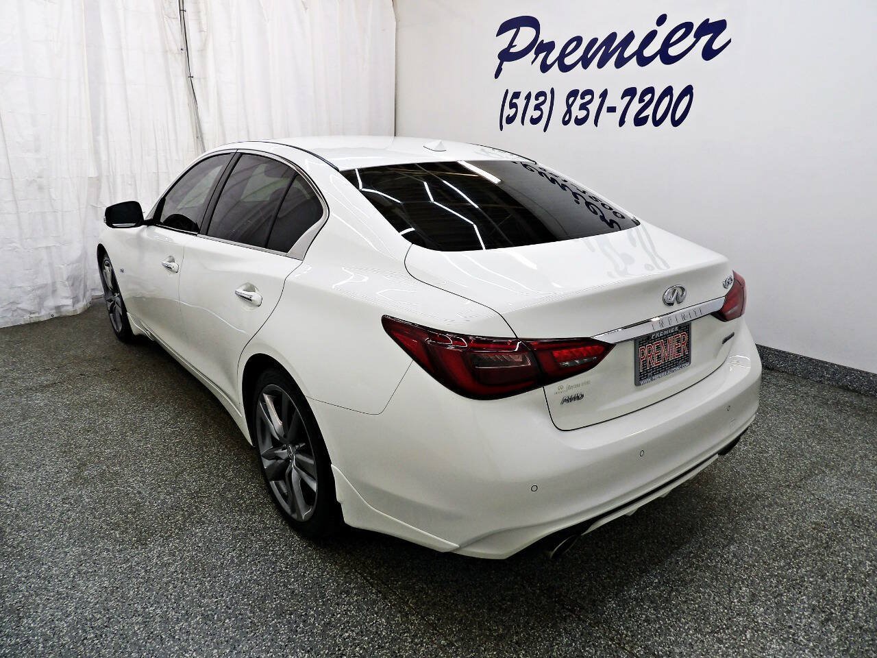 Used 2019 INFINITI Q50 Signature Edition w/ Cargo Package (L96) AWD/4WD image 4
